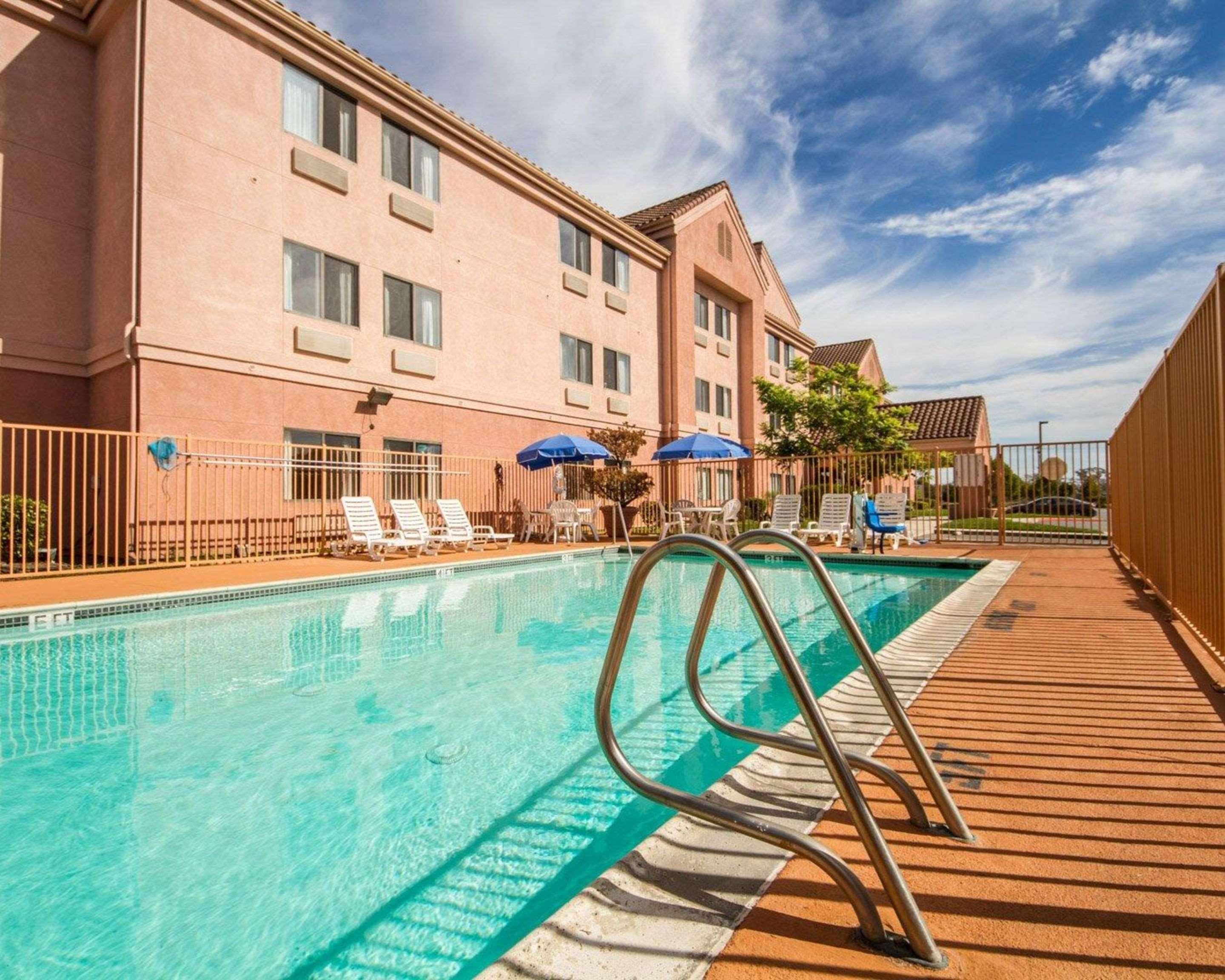 Rodeway Inn Watsonville Exterior foto